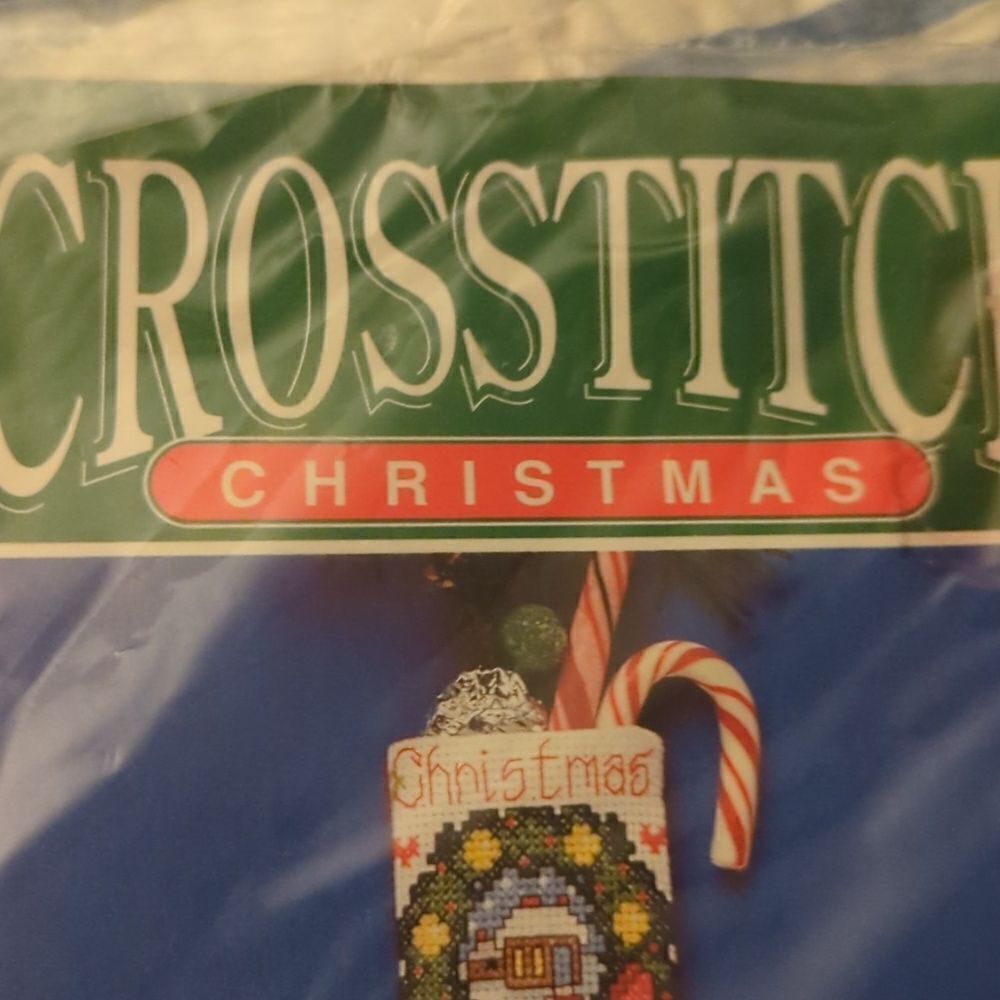 Vintage Bernat Crossstitch Christmas sacks kit NIP‎ - Picture 6 of 8